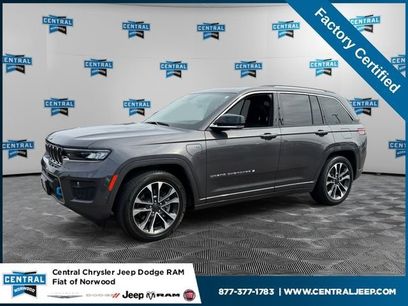 Used 2022 Jeep Grand Cherokee Overland w/ Advanced Protech Group III