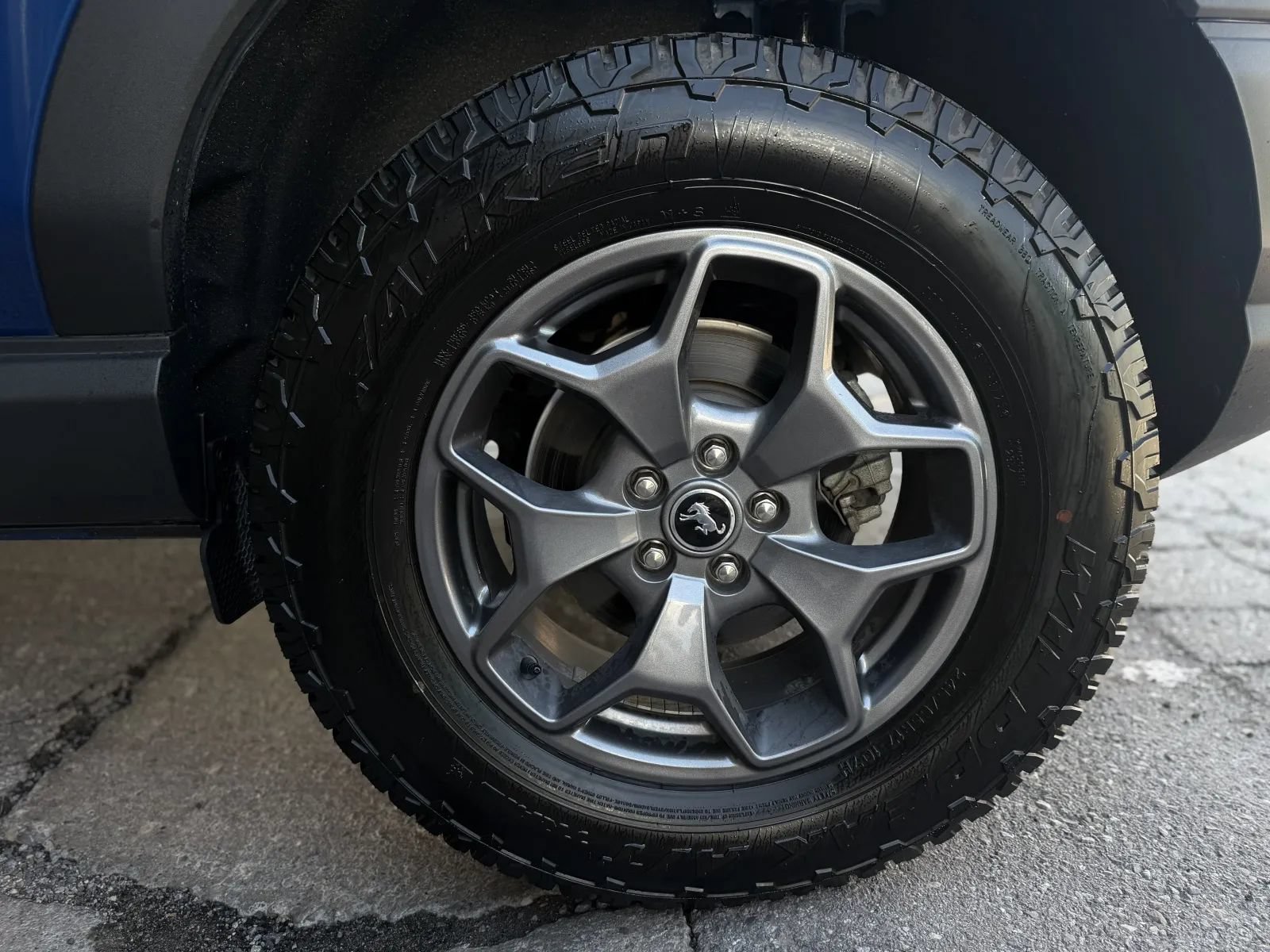 Used 2024 Ford Bronco Sport Badlands AWD/4WD image 45