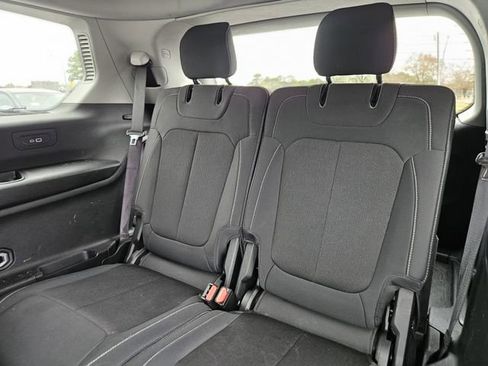 Used 2022 Jeep Grand Cherokee L Laredo w/ Luxury Tech Group I image 30