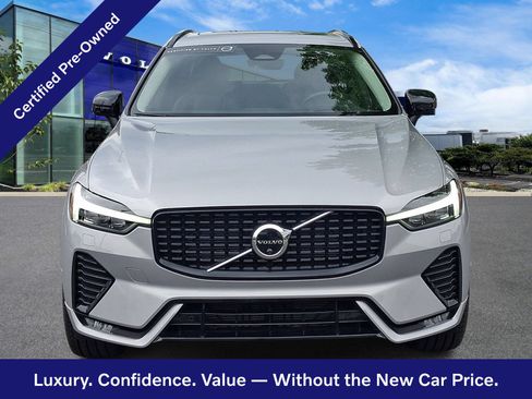 Certified 2023 Volvo XC60 B5 Ultimate w/ Climate Package AWD/4WD image 2