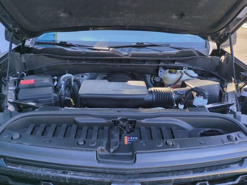 Used 2022 Chevrolet Silverado 1500 LT Trail Boss w/ Convenience Package II AWD/4WD image 29