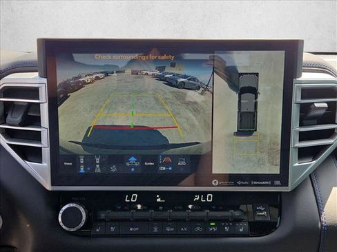Used 2023 Toyota Tundra Platinum AWD/4WD image 13