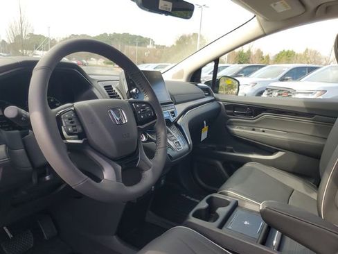 New 2026 Honda Odyssey Elite image 14