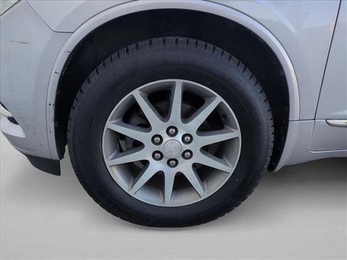 Used 2017 Buick Enclave Leather image 18