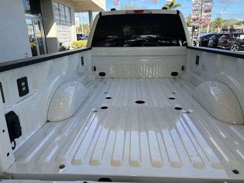 Used 2024 Ford F350 XLT image 34