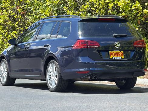 Used 2015 Volkswagen Golf TDI SEL FWD image 6