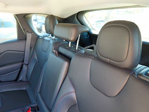 Used 2020 Jeep Cherokee Trailhawk w/ Cold Weather Group image 24