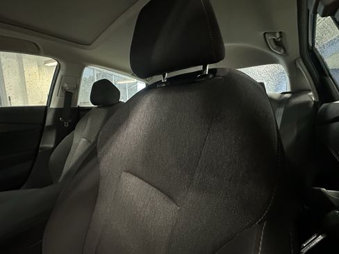 Used 2023 Honda Accord EX image 10