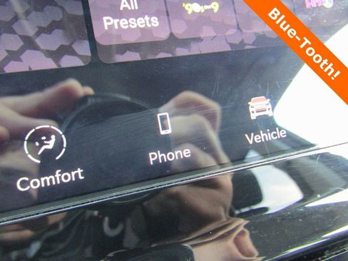 Used 2021 Jeep Grand Cherokee L Limited image 17