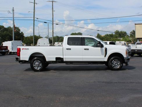 Used 2025 Ford F350 XLT AWD/4WD image 7