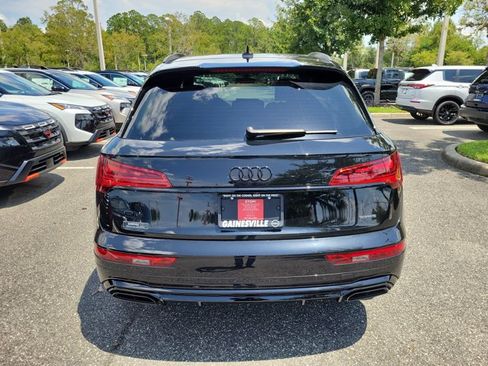 Used 2024 Audi Q5 e Premium Plus AWD/4WD image 8