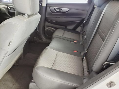 Used 2017 Nissan Rogue S FWD image 22