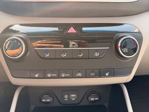 Used 2019 Hyundai Tucson Value w/ Cargo Package AWD/4WD image 17