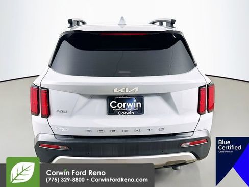 Used 2022 Kia Sorento SX Prestige image 8