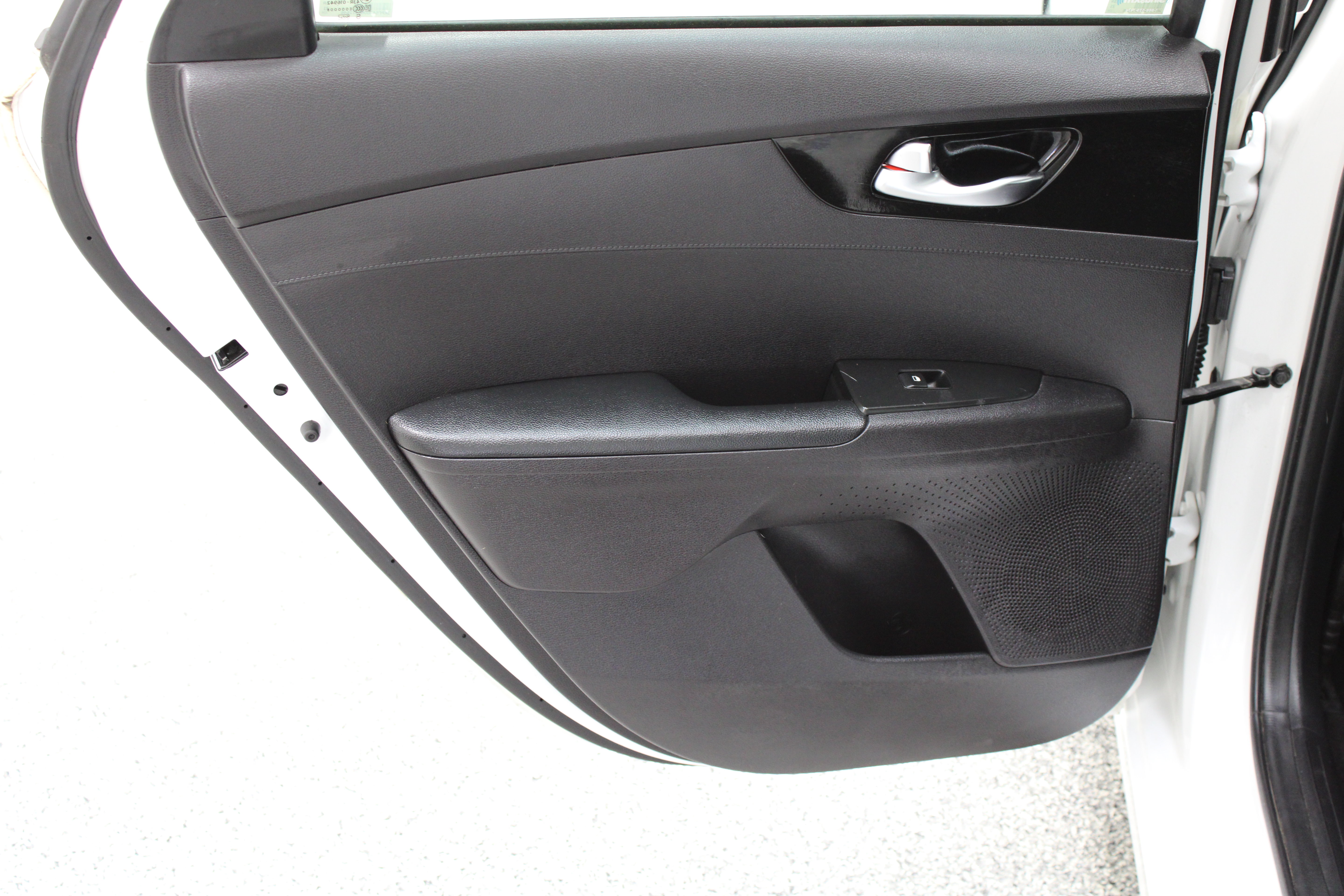 Used 2021 Kia Forte EX FWD image 30