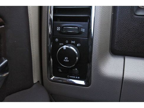 Used 2017 RAM 1500 Laramie Longhorn image 23