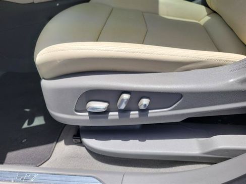 Certified 2023 Cadillac XT5 Premium Luxury FWD image 16