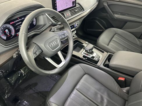Used 2023 Audi Q5 2.0T Premium Plus w/ Premium Plus Package image 9