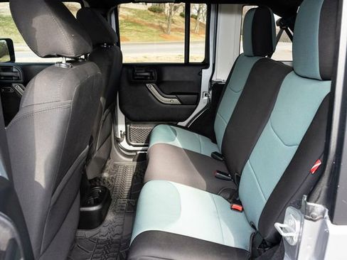 Used 2015 Jeep Wrangler Unlimited Sport w/ Quick Order Package 24S image 44