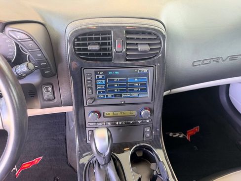 Used 2011 Chevrolet Corvette Grand Sport w/ Preferred Equipment Group RWD image 23