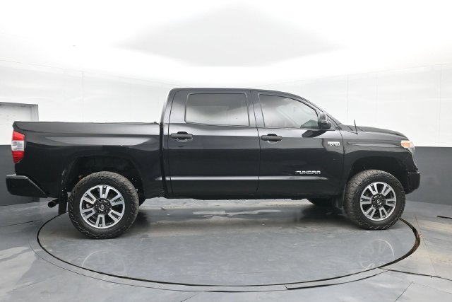 Used 2018 Toyota Tundra SR5 w/ TRD Sport Package AWD/4WD image 11