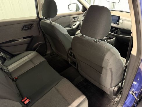 Used 2022 Nissan Rogue S AWD/4WD image 16