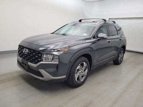Used 2023 Hyundai Santa Fe SEL FWD image 2