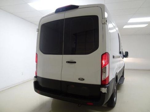 Used 2021 Ford Transit 250 Medium Roof RWD image 10