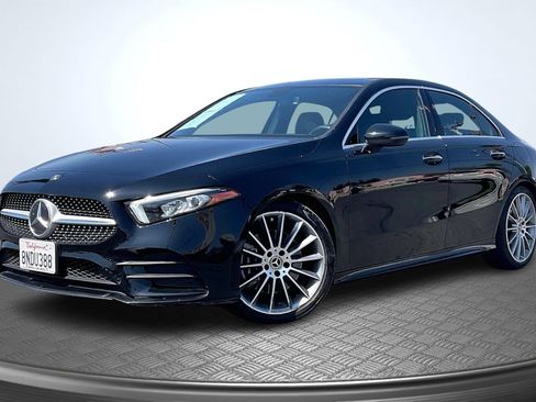 Used 2019 Mercedes-Benz A 220 image 12