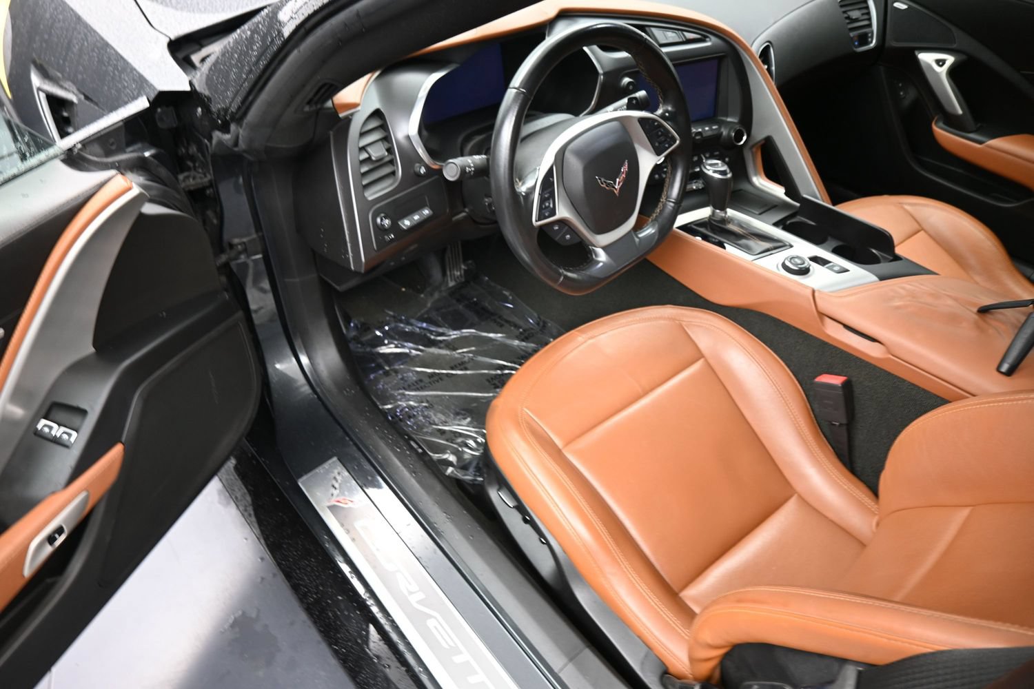 Used 2018 Chevrolet Corvette Grand Sport RWD image 12