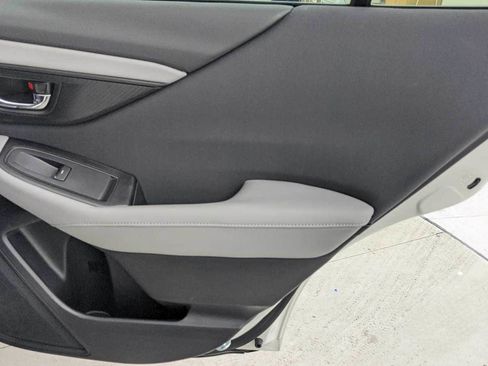 Certified 2025 Subaru Outback Premium image 26