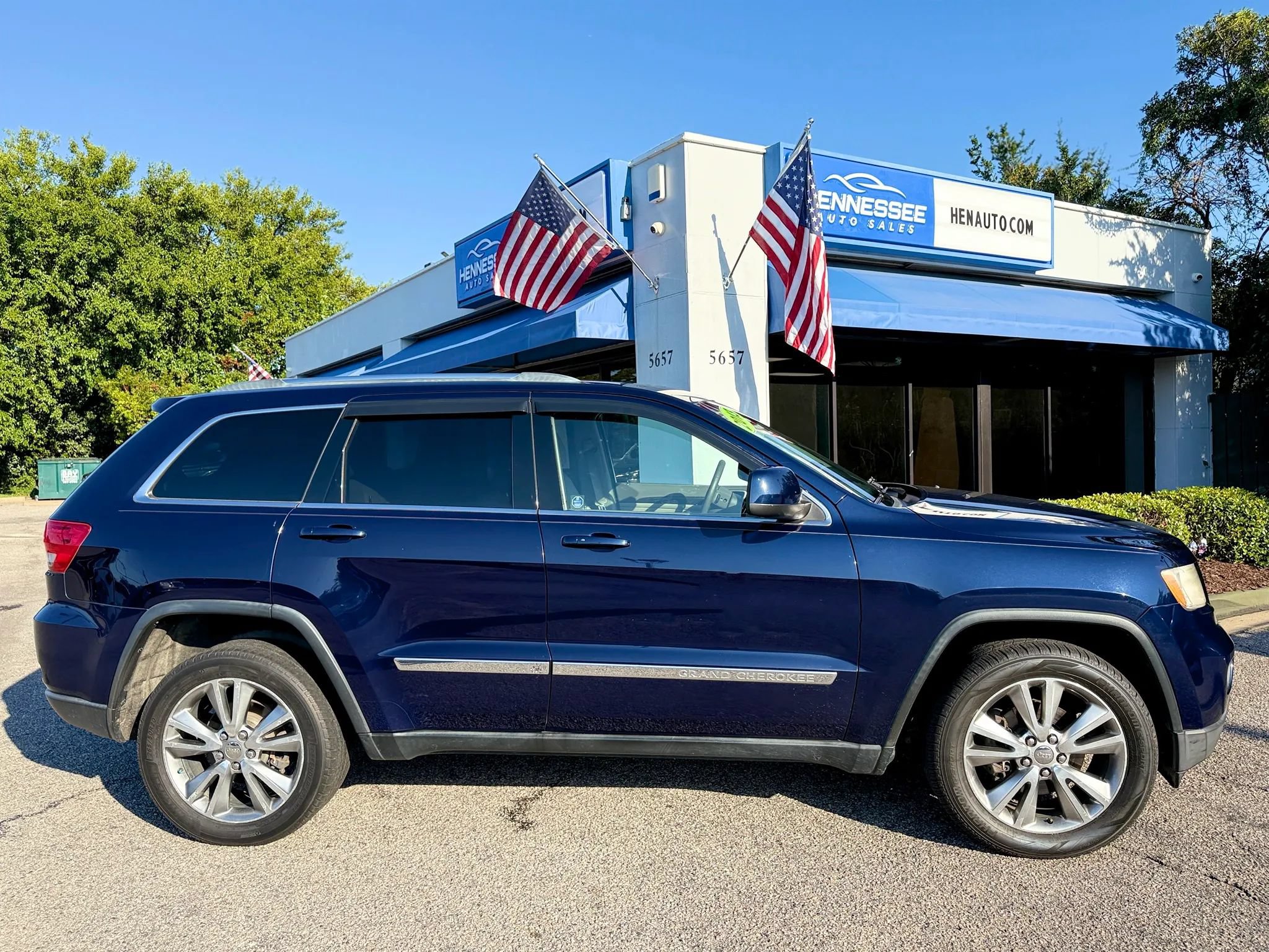 Used 2013 Jeep Grand Cherokee Laredo RWD image 16