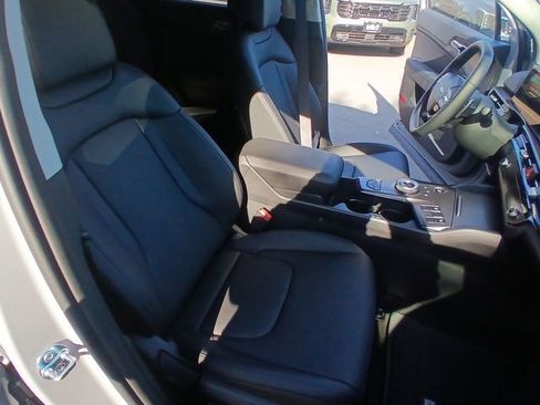 New 2026 Kia Sportage EX AWD/4WD image 23