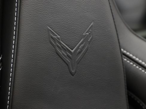 Used 2023 Chevrolet Corvette Stingray Coupe w/ 1LT image 59