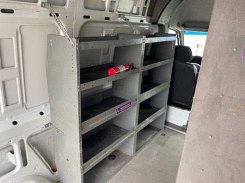 Used 2014 Freightliner Sprinter 2500 RWD image 23