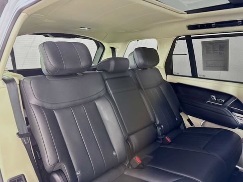 Used 2024 Land Rover Range Rover Long Wheelbase Autobiography AWD/4WD image 30