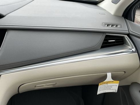 Certified 2023 Cadillac XT5 Premium Luxury w/ LPO, Floor Liner Package image 16