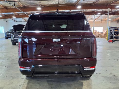New 2026 Cadillac Escalade IQL Luxury AWD/4WD image 9