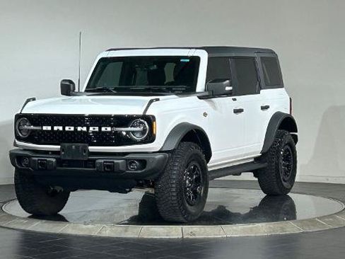 Certified 2023 Ford Bronco Wildtrak AWD/4WD image 5
