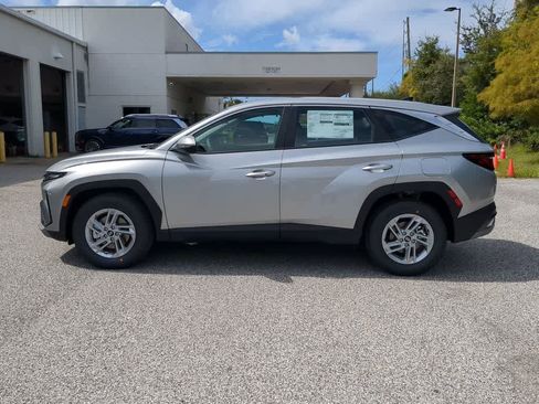 New 2026 Hyundai Tucson SE image 3