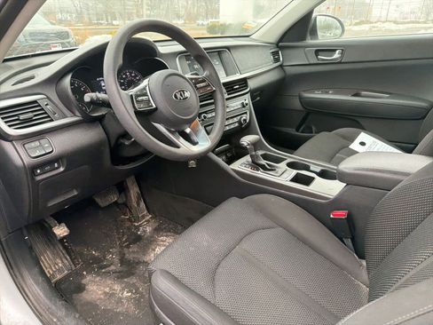 Used 2019 Kia Optima LX image 10