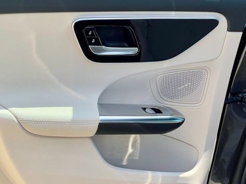 Certified 2023 Mercedes-Benz C 300 4MATIC Sedan image 28