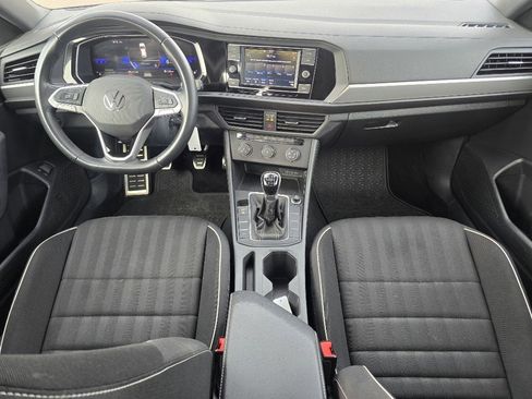 Used 2023 Volkswagen Jetta Sport image 25