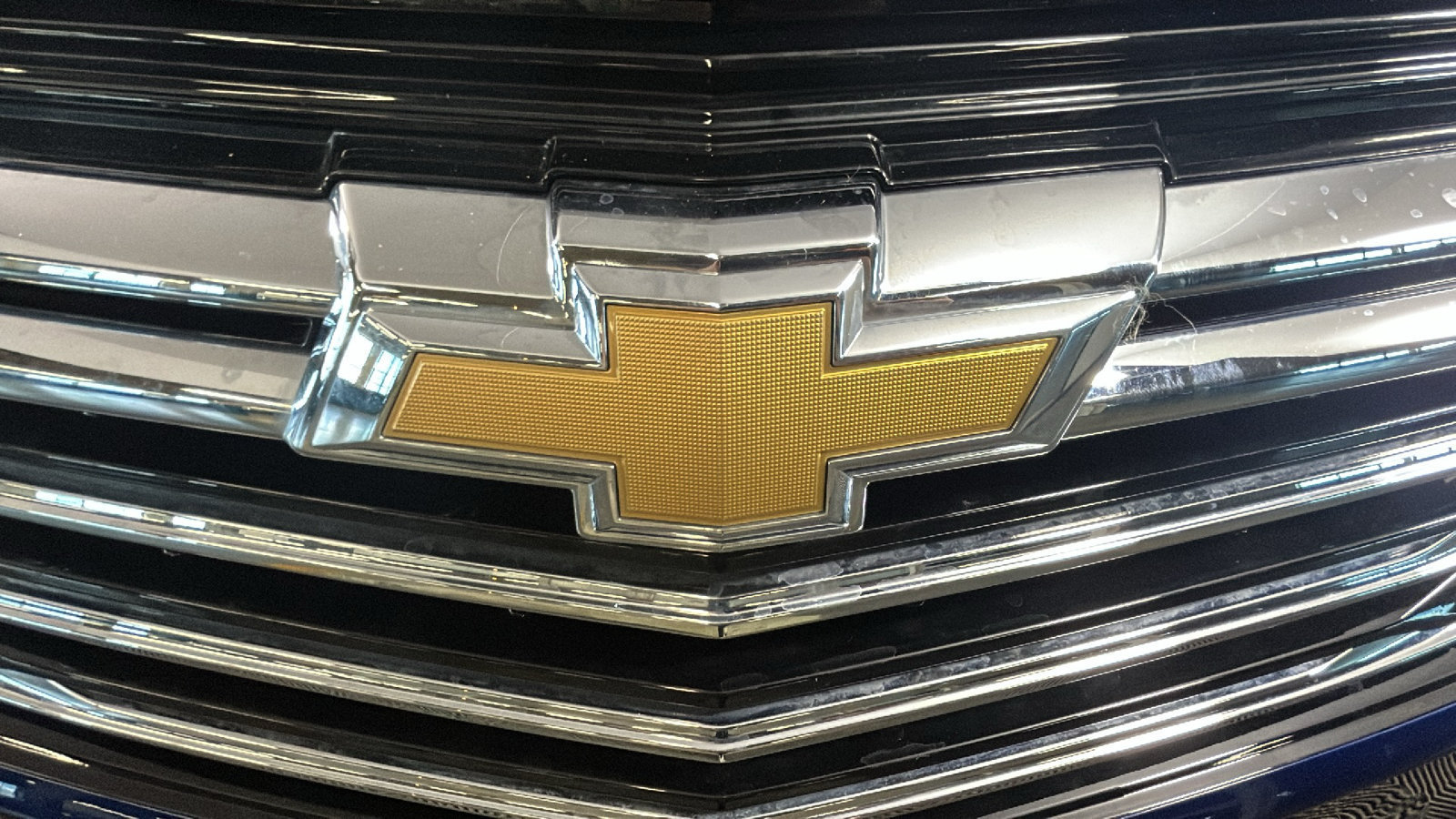 Used 2022 Chevrolet Equinox Premier AWD/4WD image 10