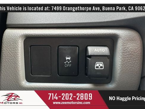 Used 2015 Toyota Sequoia SR5 w/ Premium Package AWD/4WD image 39