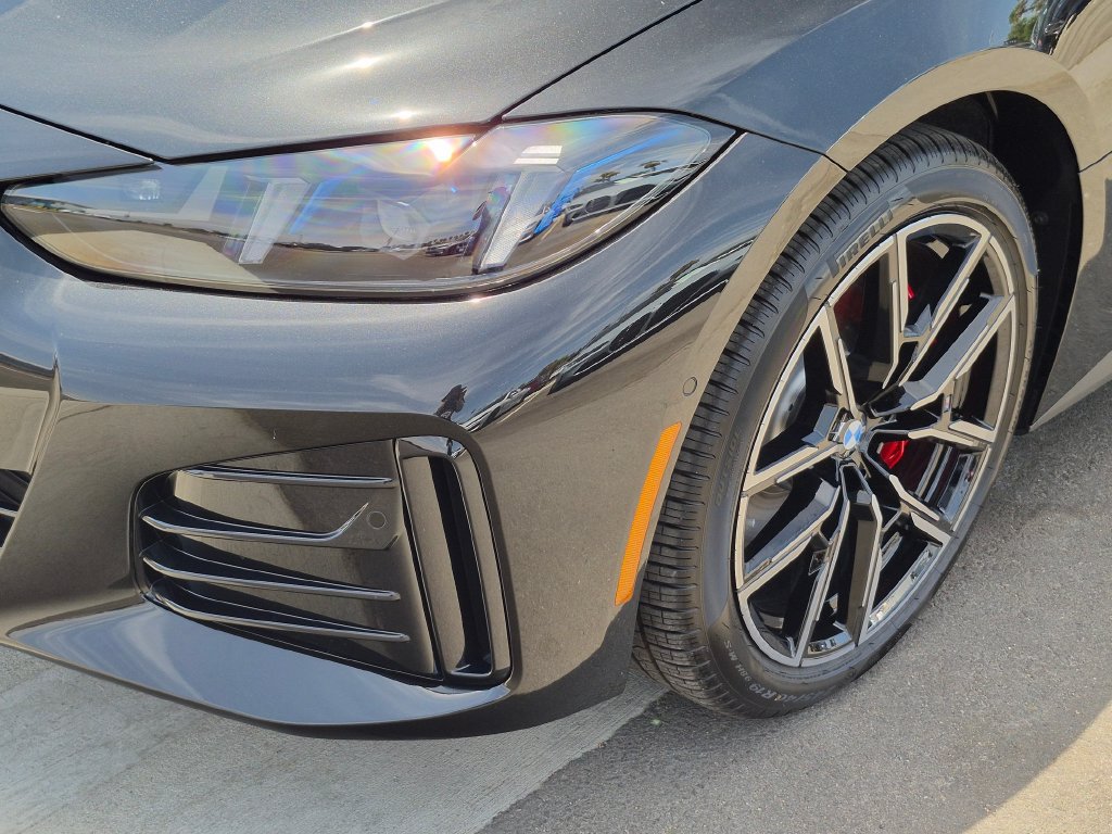 New 2026 BMW i4 xDrive40i w/ M Sport Package AWD/4WD image 25
