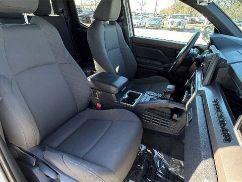 Certified 2024 Toyota Tacoma SR5 image 38