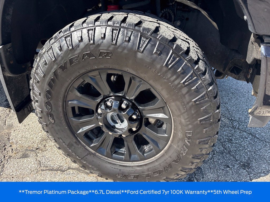 Used 2022 Ford F250 Platinum w/ Tremor Off-Road Package AWD/4WD image 44