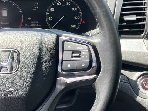 Certified 2025 Honda Odyssey EX-L image 22