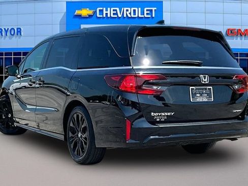 Used 2025 Honda Odyssey Sport-L image 4